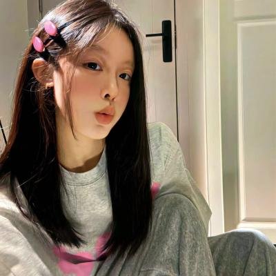 校草是女生
